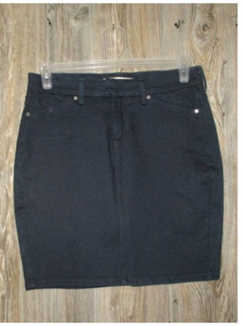Levi's Denim Skirt Size 29 Size 8 Blue Dark Wash 5 Pockets Red Tab Mini Skirt